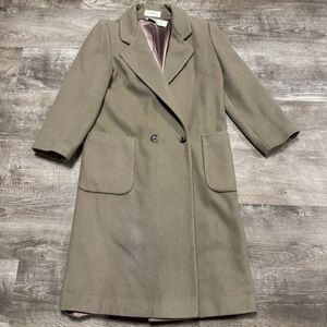 Cassidy 100% Wool Trench Coat Size 4